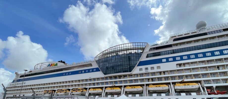 AIDA Mar von Hamburg nach Schweden