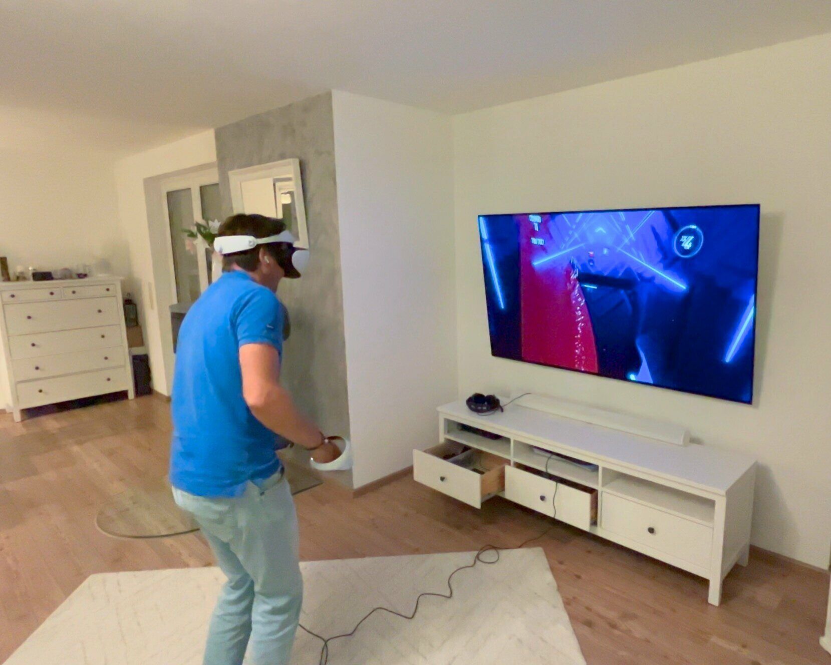 Einer der besten Titel für die PSVR2 bleibt Beat Saber.