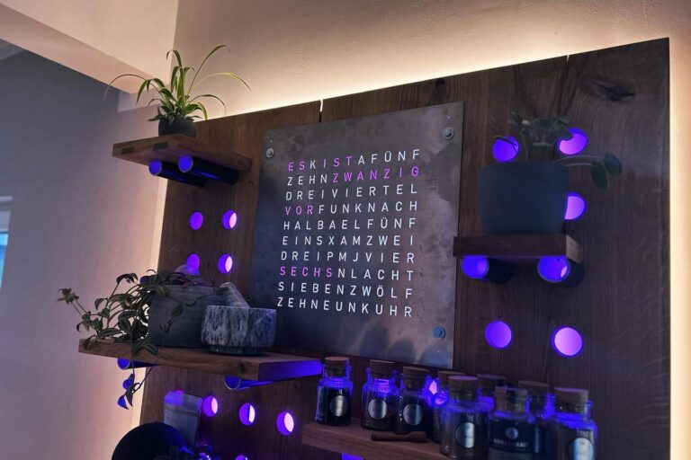 Clock Two von Philipp