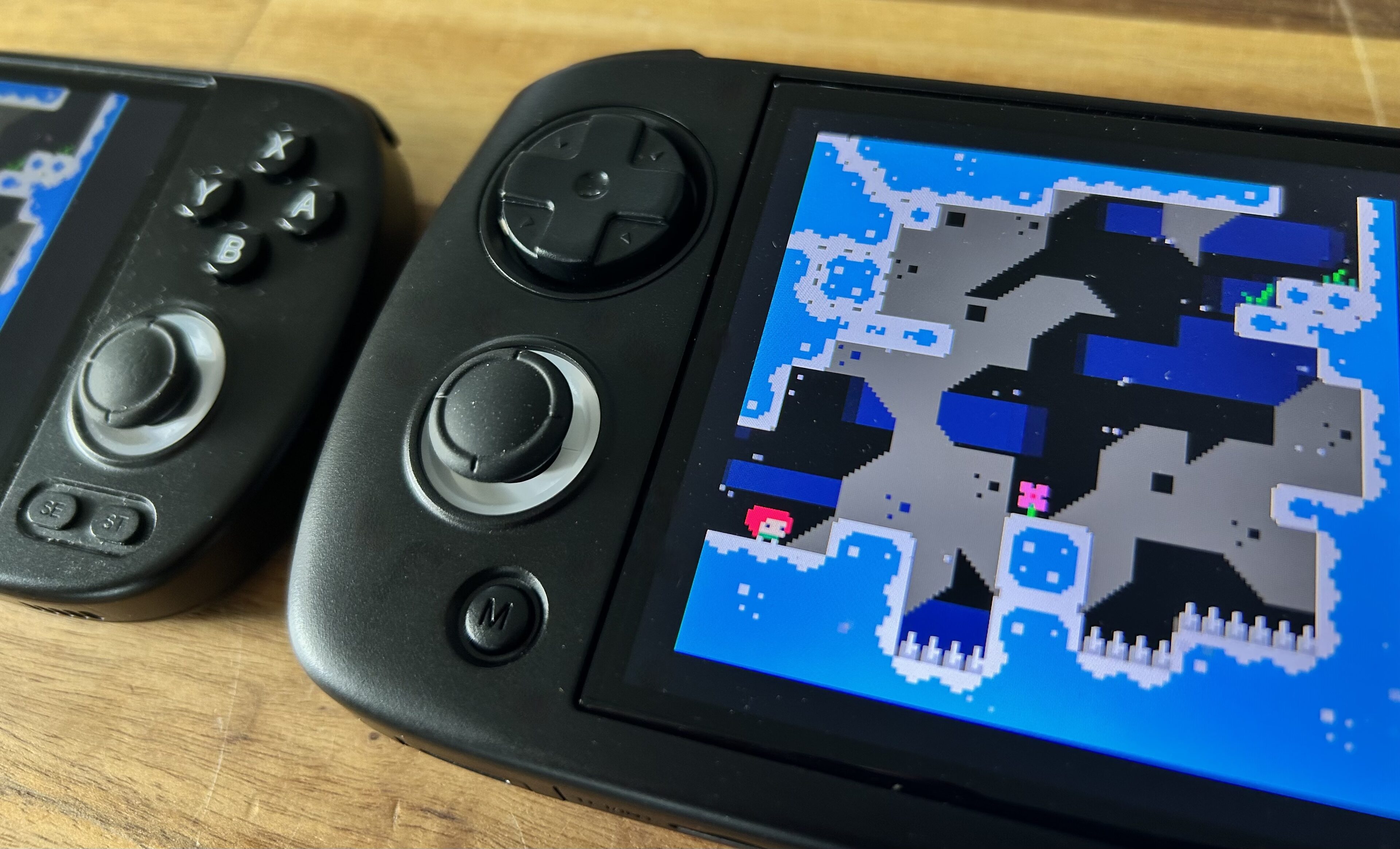 Pico-8 Spiele können auf dem RG CubeXX pixel perfect dargestellt werden