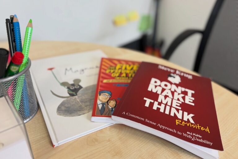 Donde, está, la biblioteca.